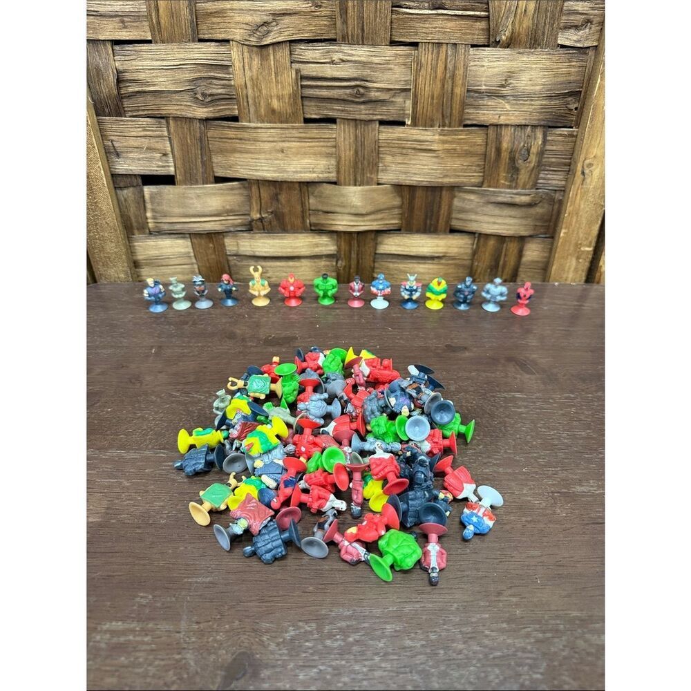 Marvel Mania Micropopz Super Heroes Figurines Huge lot